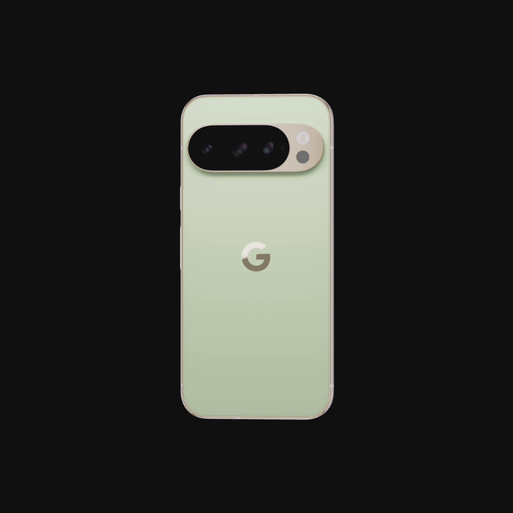 【Google Pixel Design Notes #2】 新しい Google Pixel 10 Pro は… 背面の Google ロゴだけ… メタリック素材を使用！ 背面はマットガラスを使用していますが、ロゴ部分のみメタリック素材にすることで、プレミアム感が増すデザインに仕上げました。 #GooglePixel10