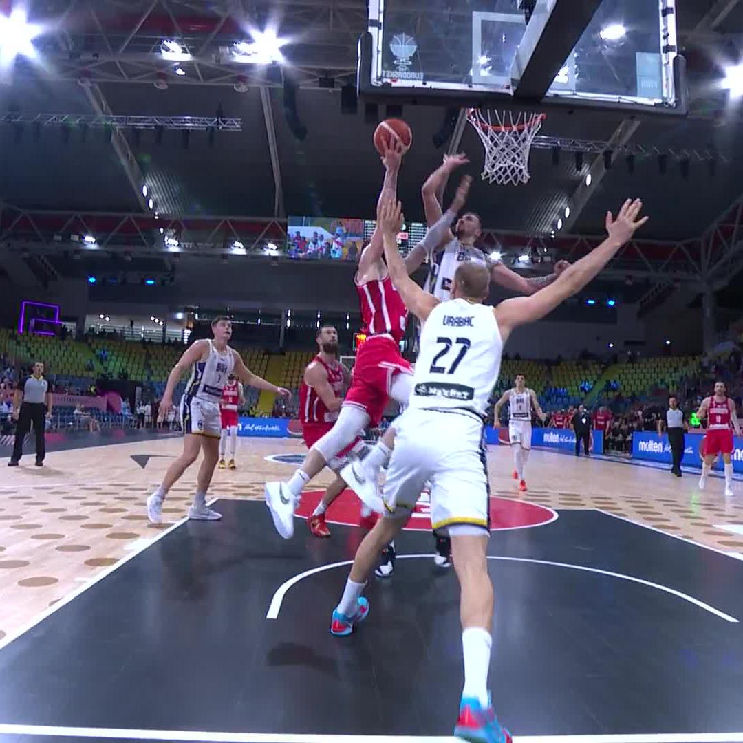 EDIN ATIC OUTTA NOWHERE 😳 #EuroBasket | #MakeYourMark