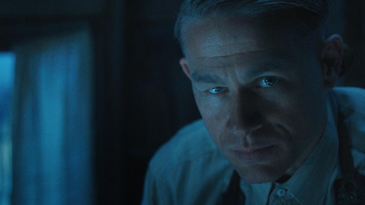 First trailer for Ryan Murphy’s ‘MONSTER: THE ED GEIN STORY’, starring Charlie Hunnam as Ed Gein. Releasing October 3 on Netflix.