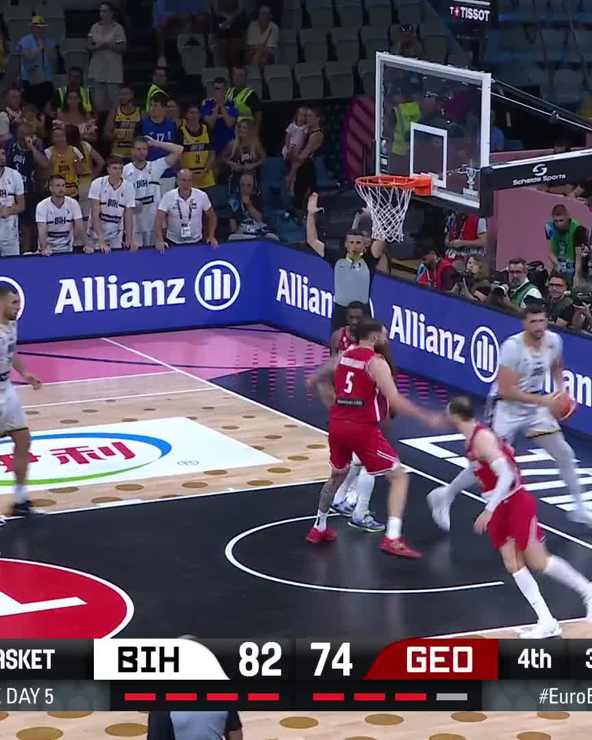 LAZIC SEALS THE DEAL! #EuroBasket | #MakeYourMark