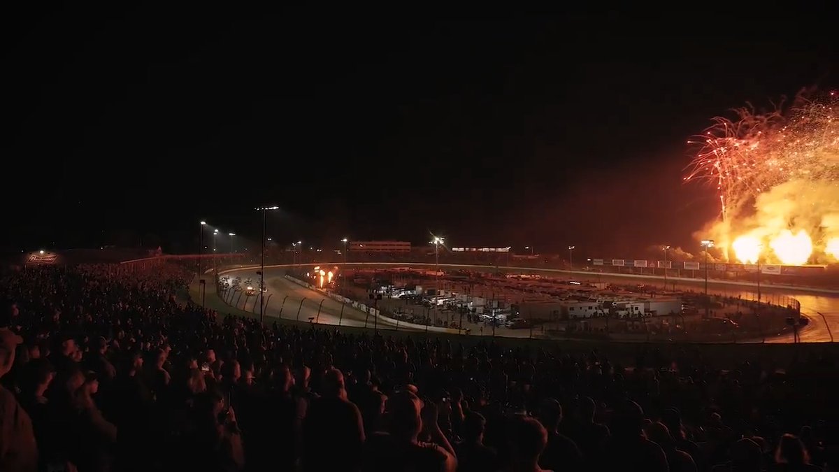 Welcome home to ELDORA SPEEDWAY and the #World100 😍🌎
