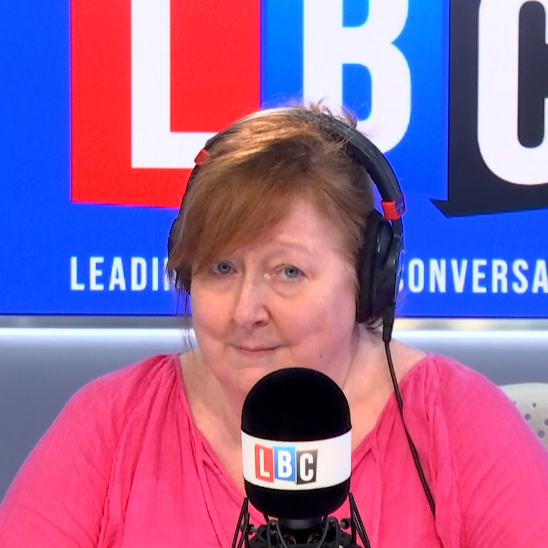 ‘Do not vote Nigel Farage, a traitor, to be the leader of this country!’ Caller Caroline brands the Reform leader ‘a Poundland Trump’ after his appearance in Congress.