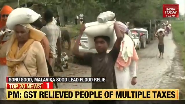 Punjab's celebrities including Sonu Sood, Malavika Sood lead flood relief Watch this ground report by Aman Bhardwaj and Navjyot Randhawa. #NewsToday | @SardesaiRajdeep