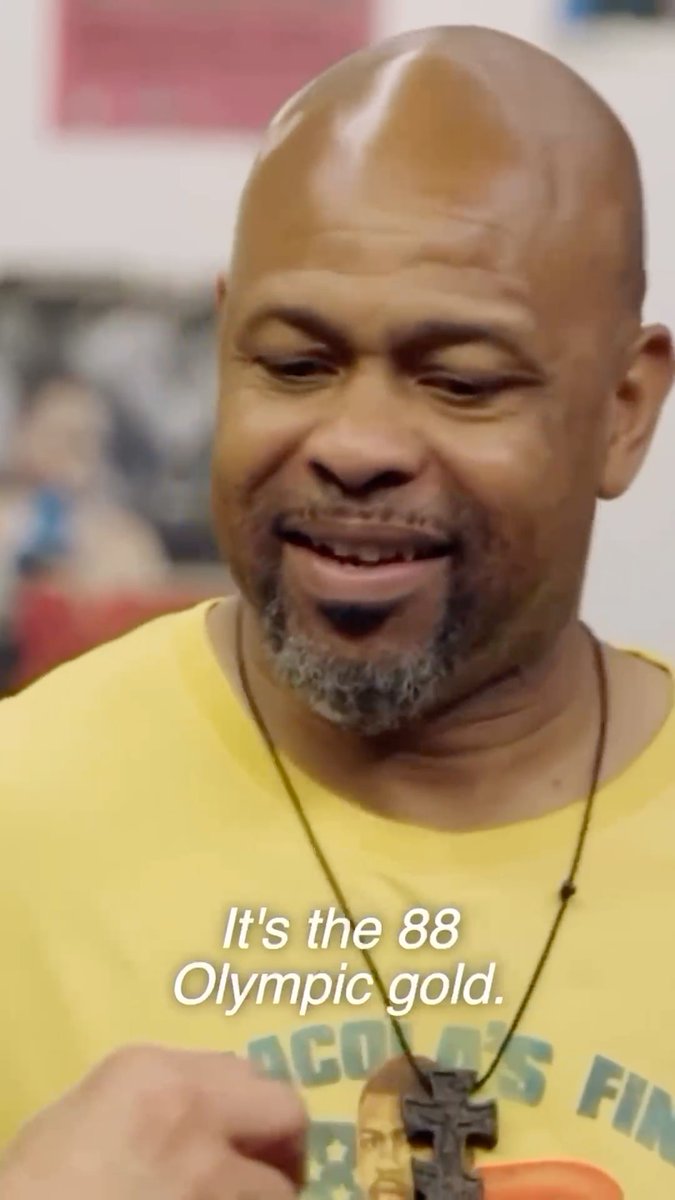 36 years on from one of boxing’s biggest robberies, Roy Jones Jr. has finally been handed the 1988 Olympic gold medal 🥇 Park Si-hun, who was controversially awarded the win in Seoul, personally gifted it to him in an emotional reunion. 📽️ Roy Jones Jr.