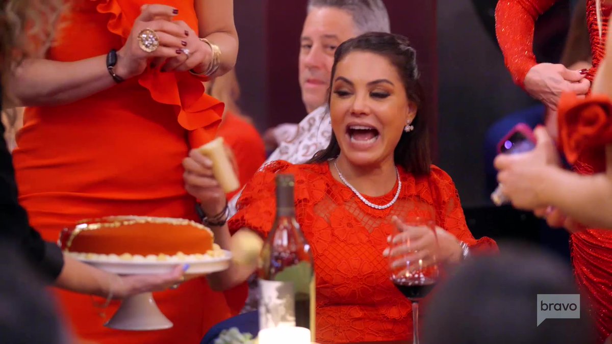 #RHOM Season 7, Episode 15 SNEAK PEEK 2. All new, Thursday 9/8c on Bravo. (Source Bravo NBCUniversal)