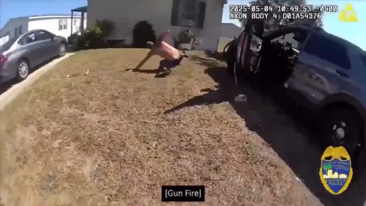 Police respond to a call that a man is beating his wife. Man hears the police sirens approaching and goes outside armed with a pair of scissors ✂️ Officer gets out of his car and performs an impromptu ballistics gel test on his torso and saves taxpayers millions of dollars in the process 🇺🇸🤌🏽 #CityLife #police #FAFO #crime #decay #education #learning #cops #enrichment