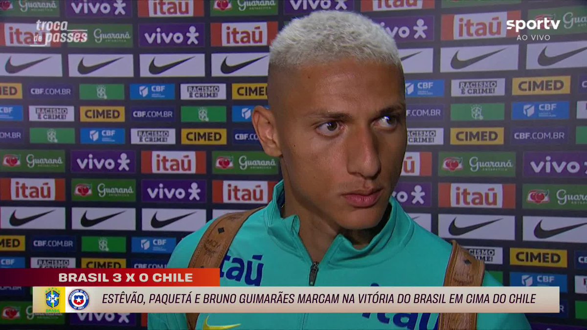 “Dei um migué de ir beber água para o professor me ver e eu entrar.” “O abraço do torcedor é extremamente importante. Espero encontrar o torcedor brasileiro nos Estados Unidos para uma grande festa na Copa do Mundo.” 🎙️ Richarlison. 🎥 sportv | ge