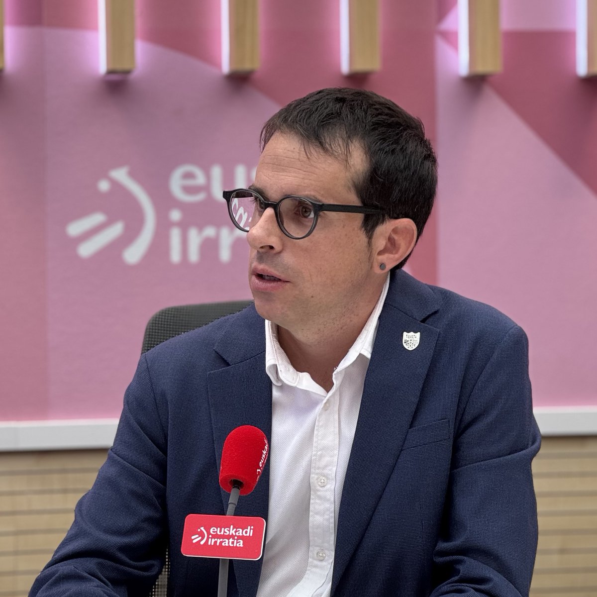Esperantzaren itsasargia da gure Herria. Bainarik gabe gaitzesten dugu Palestinaren aurkako genozidioa. Harro gaude euskal herritarrek egin dituzten protestengatik. Gure eskuetan dagoen guztia egitea dagokigu beste mundu baten aldeko borrokan.