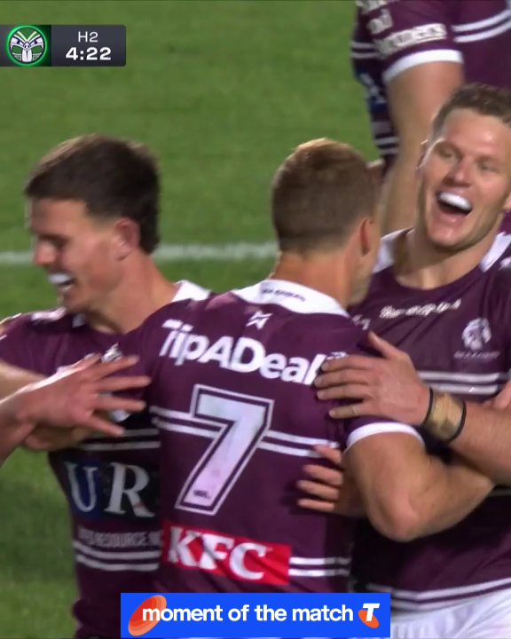 DCE with one final field goal for Manly! ⏳ Telstra Moment of the Match