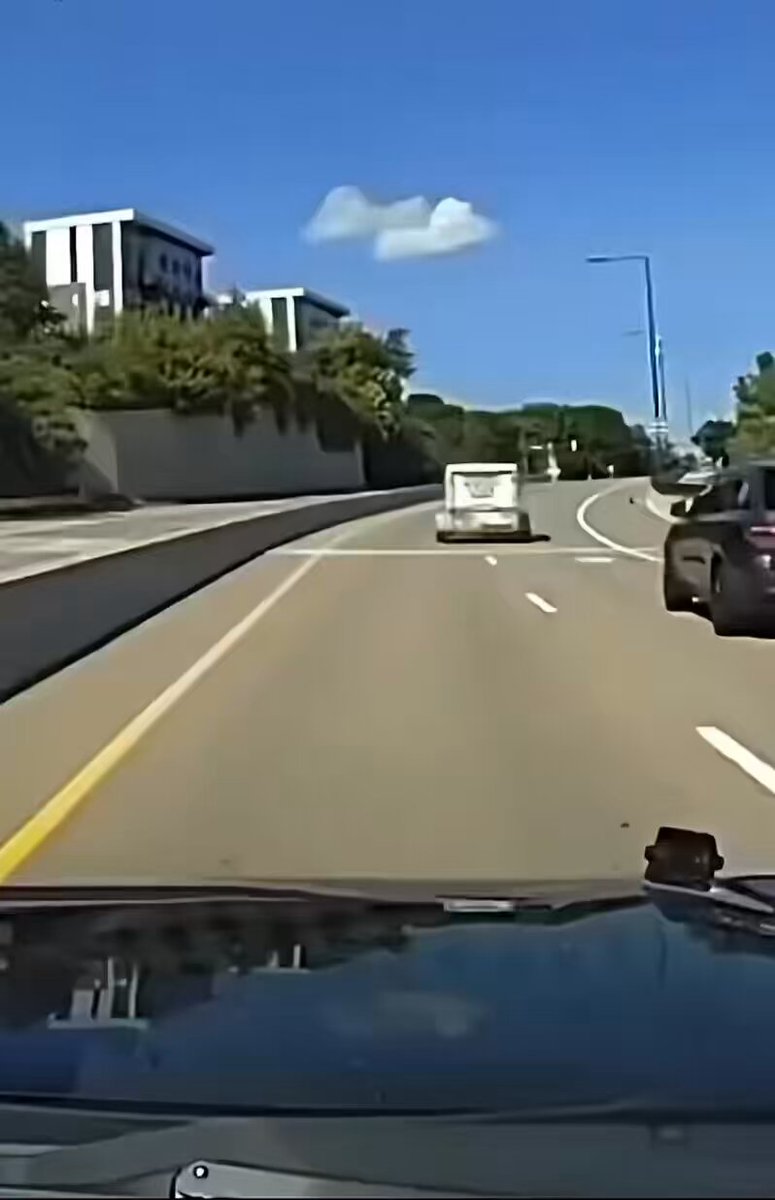 La police du Minnesota a utilisé pour la 1ère fois le dispositif Grappler pour stopper une course-poursuite en voiture.
