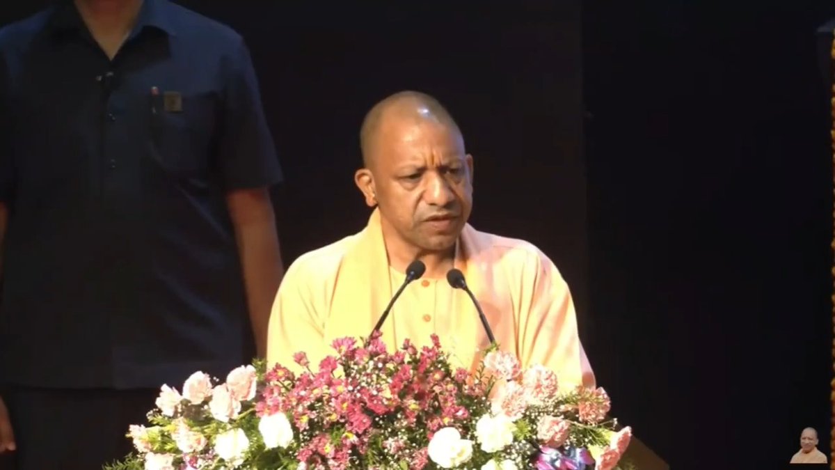 उत्तर प्रदेश माध्यमिक शिक्षा परिषद की बोर्ड परीक्षाओं में पहले 3 महीने का समय लगता था, अब 14 दिन के अंदर परीक्षा और अगले 12-14 दिन के अंदर परिणाम... ये है रिफॉर्म...