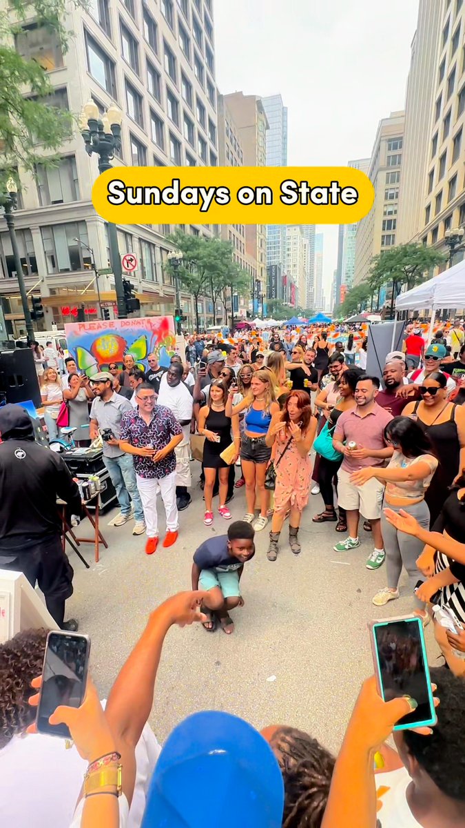 It's BACK! Sundays On State, the FREE award-winning event series, returns this weekend to transform a portion of State Street downtown Chicago into a festival of activities. 🔗 More info: #NeverOutdoneChi