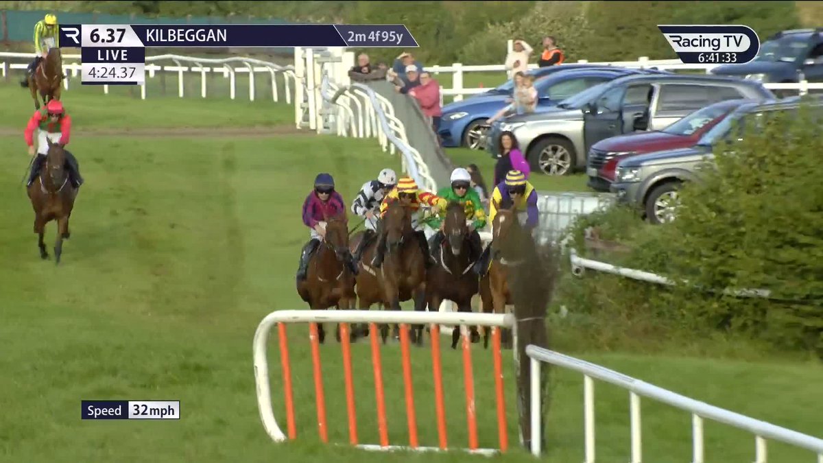 A Wave Of The Sea landed Grade 1 honours in his juvenile days and has been to five Cheltenham Festivals. The nine-year-old is still going strong with a 10th career win here and his third at Kilbeggan Races