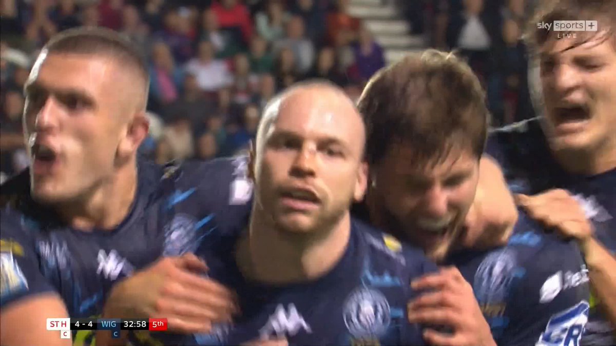 WIGAN TAKE THE LEAD! 🙌