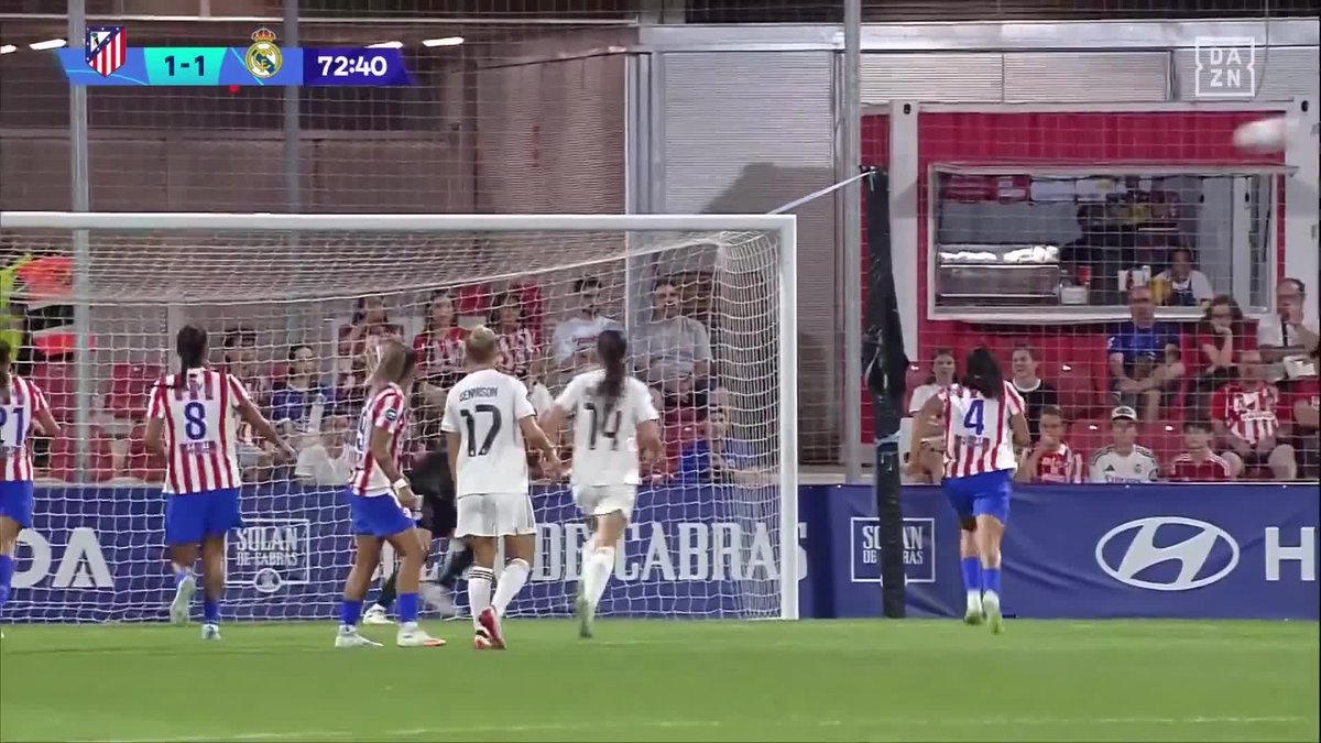 ¡VAYA ZURDA LA DE SARA DÄBRITZ! 🤯 Ha querido que el primero con Real Madrid C.F., sea UN GOLAZO ⚪🎯 #LigaFenDAZN ⚽ #ElDerbiDeMadrid