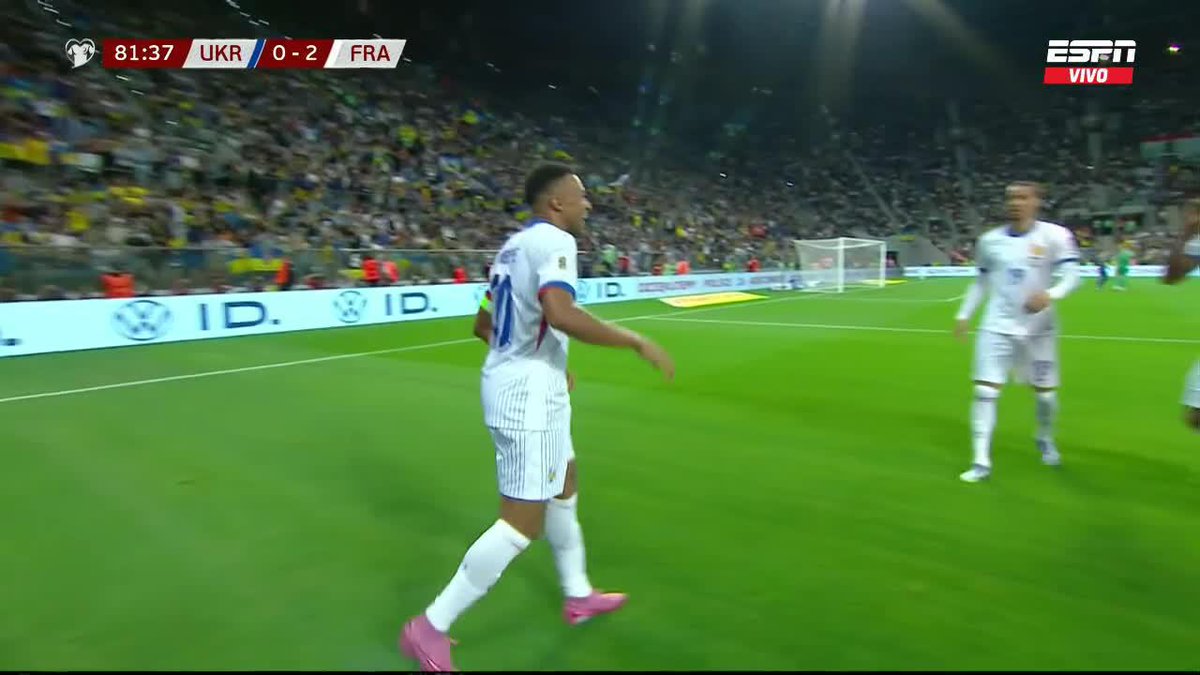 "Kylian Mbappé" Porque convirtió este gol con la pija para la ventaja parcial de Francia por 2-0 ante Ucrania por las eliminatorias europeas. Mirá el golazo que hizo la tortuga hija de re mil puta.