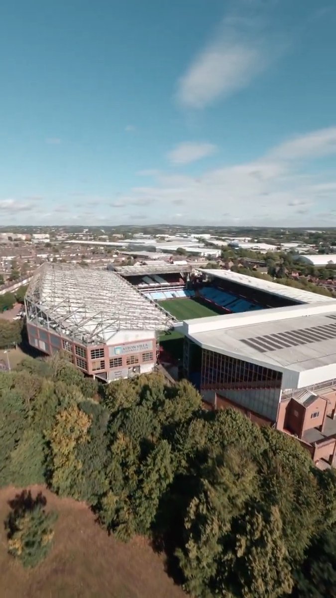Villa Park is ready for the #ThreeLions. 🦁🏴󠁧󠁢󠁥󠁮󠁧󠁿