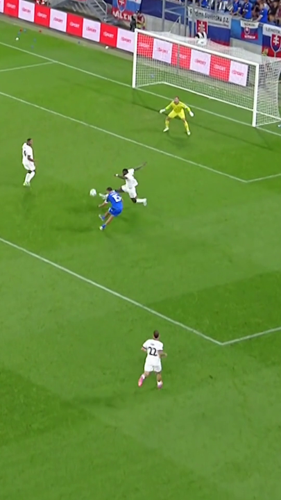 🇸🇰🪄 Slovakia's David Strelec (24) with a fantastic goal against Germany. 😍