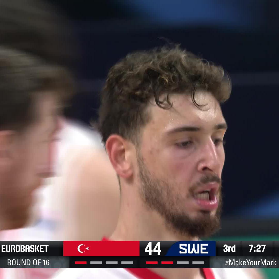 Alperen Sengun's eurostep is a thing of beauty. #EuroBasket | #MakeYourMark