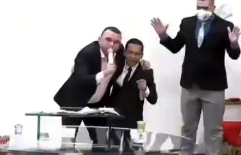 Bora pro culto. kkkkkkkkkk