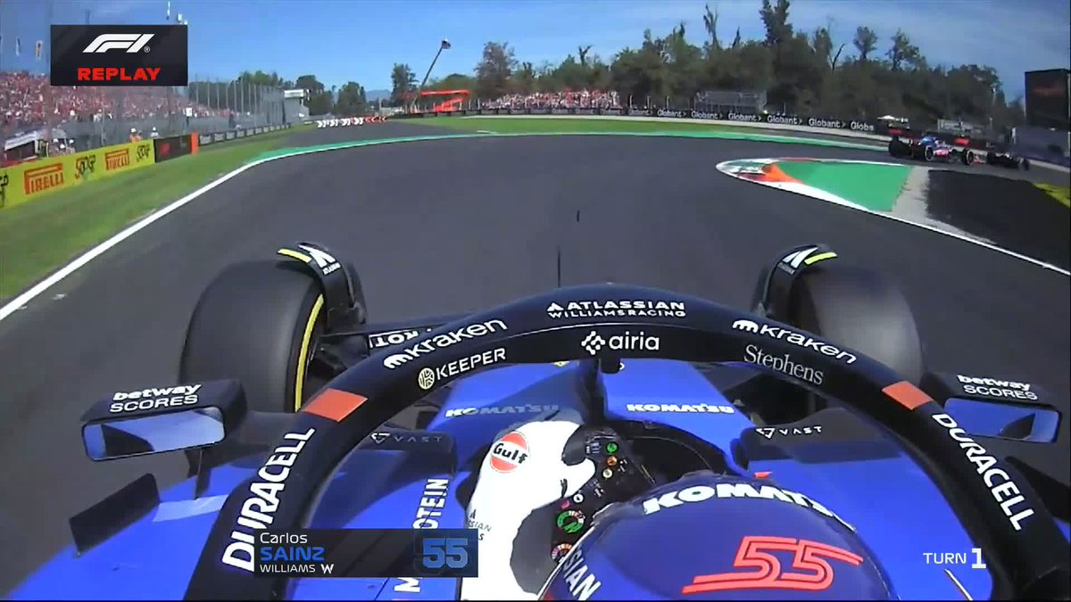 Looks like a tailwind at Turn 1 is catching the drivers out 🎥 #F1 #ItalianGP