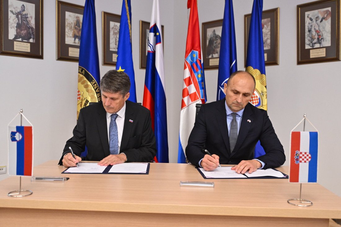 Croatia and Slovenia have signed a military cooperation agreement, echoing the 🇽🇰🇦🇱🇭🇷 initiative. Democracies are closing ranks in response to increasing threats and instability fueled by the Vucic regime.