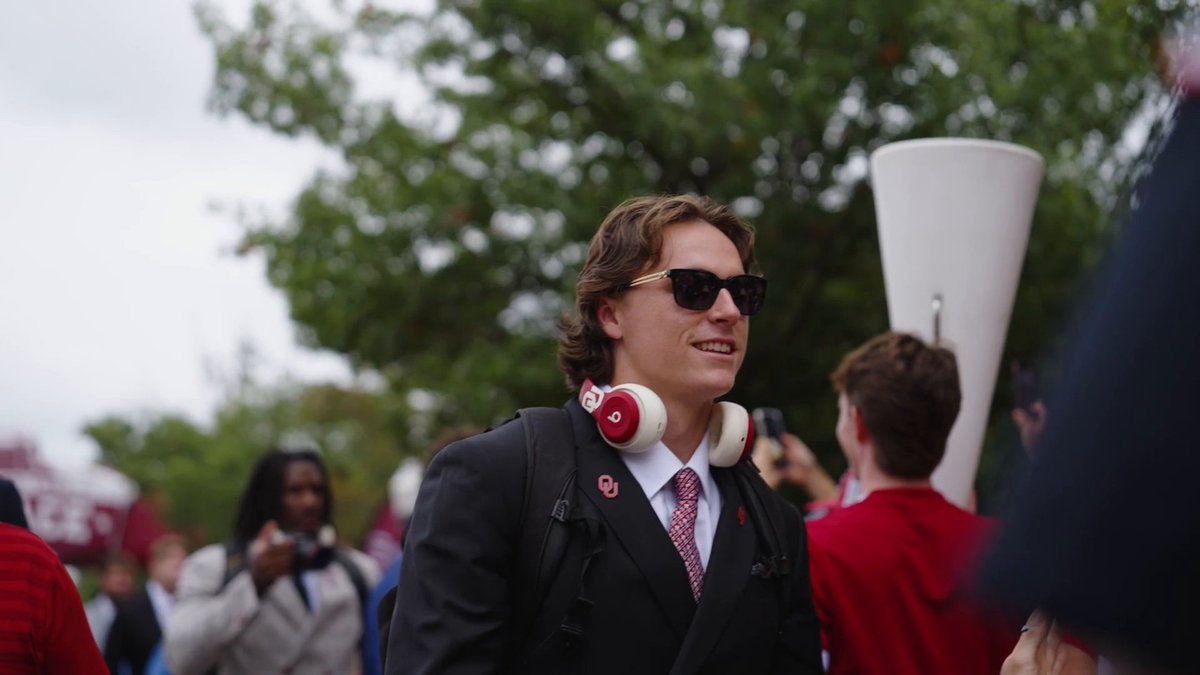 .Marty Smith sits down with John Mateer to discuss his journey to becoming QB1 for Oklahoma Football 🔥