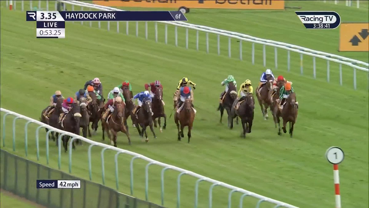 🟥 BIG MOJO 🟦 Hard and fast up the stands' rail, Big Mojo is much too good in the Betfair Sprint Cup Haydock Park Races. A HUGE DAY for the Mick Appleby Racing team 🏆 William Buick