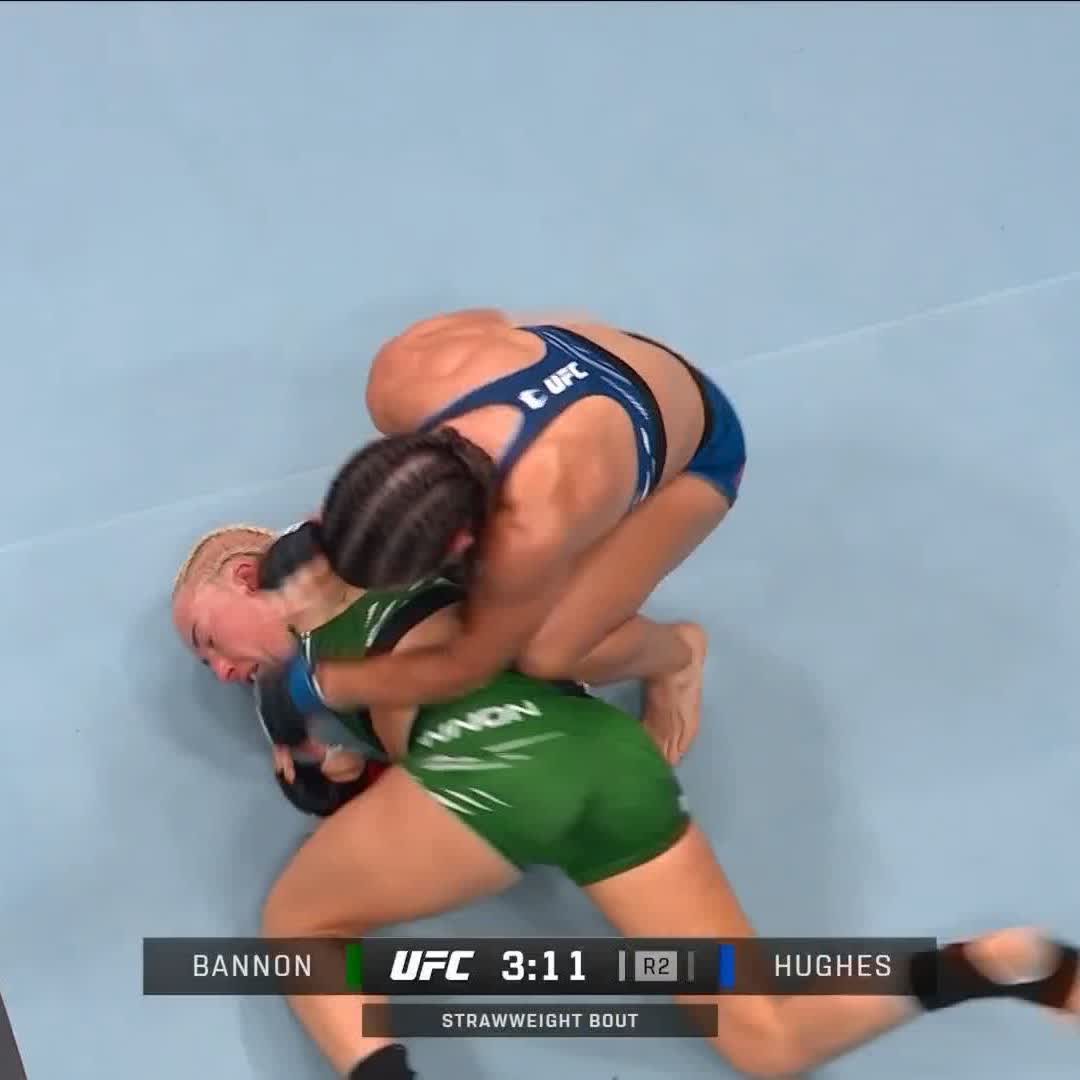 Premier combat, premier finish ! 🔥 Sam Hughes 🇺🇸 s’impose par soumission (rnc) au deuxième round face à Shauna Bannon 🇮🇪 ! #UFCParis