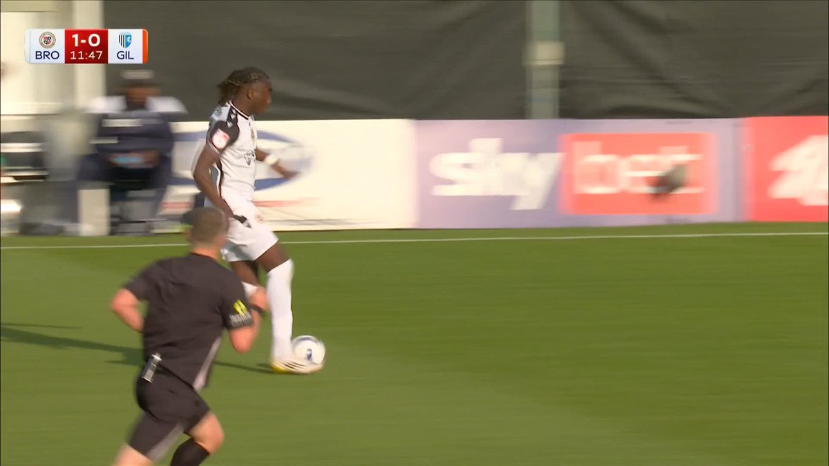 Bromley have a second goal in the opening 15 minutes thanks to a Michael Cheek header 🔥⚽️