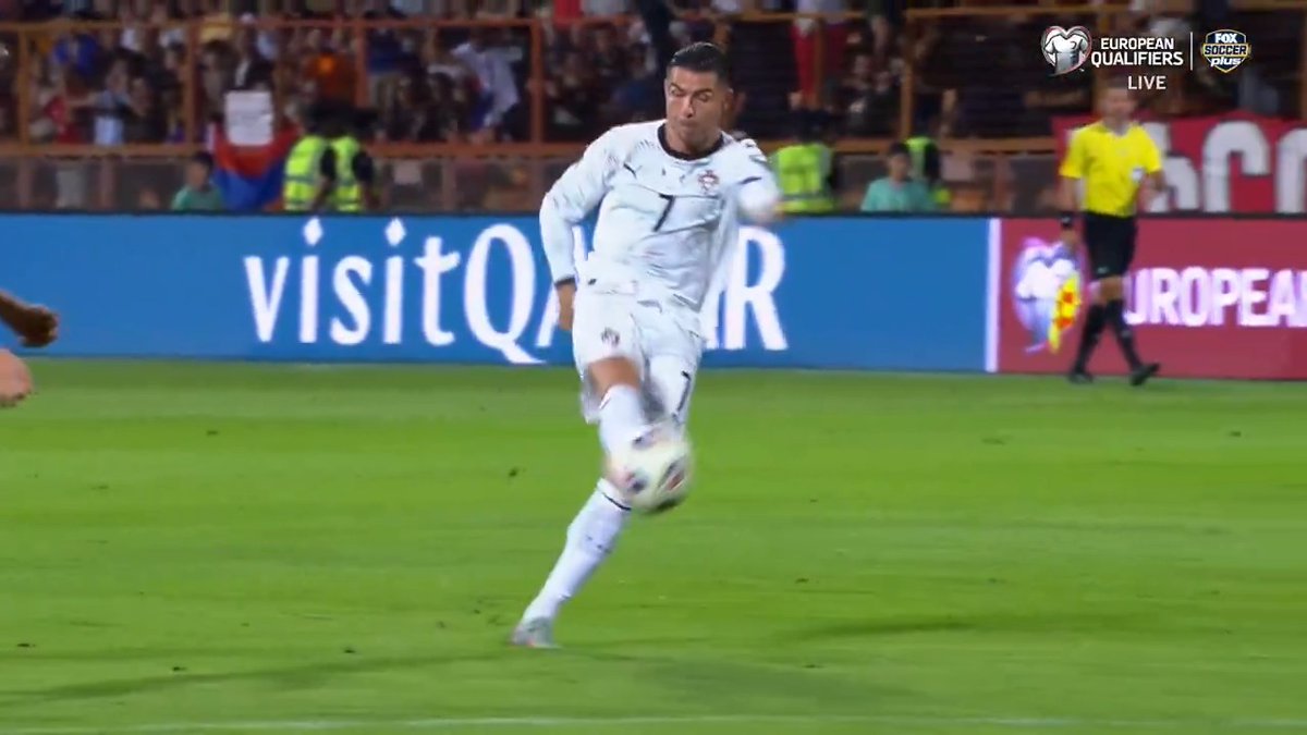 More angles of Cristiano Ronaldo’s beautiful 140th goal for Portugal 🔥🇵🇹