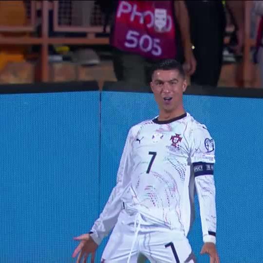 It's a thunderbolt by Cristiano Ronaldo 🤩⚡ 📺 Stream #WCQ on DStv: