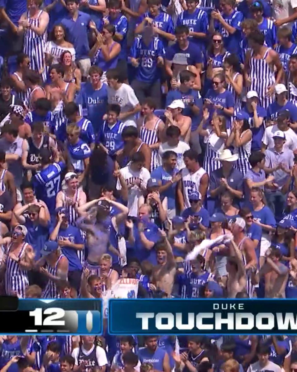 THE TOE-TAP 😱 He got the toe in for the TD! Duke Football