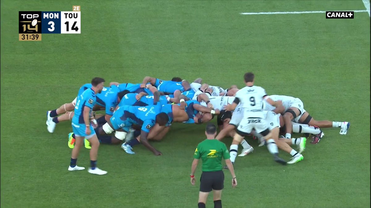 Quel 3e essai des Toulonnais 🤯 Marius Domon s'arrache pour inscrire déjà le 3e essai du RCT – Rugby Club Toulonnais ! #TOP14
