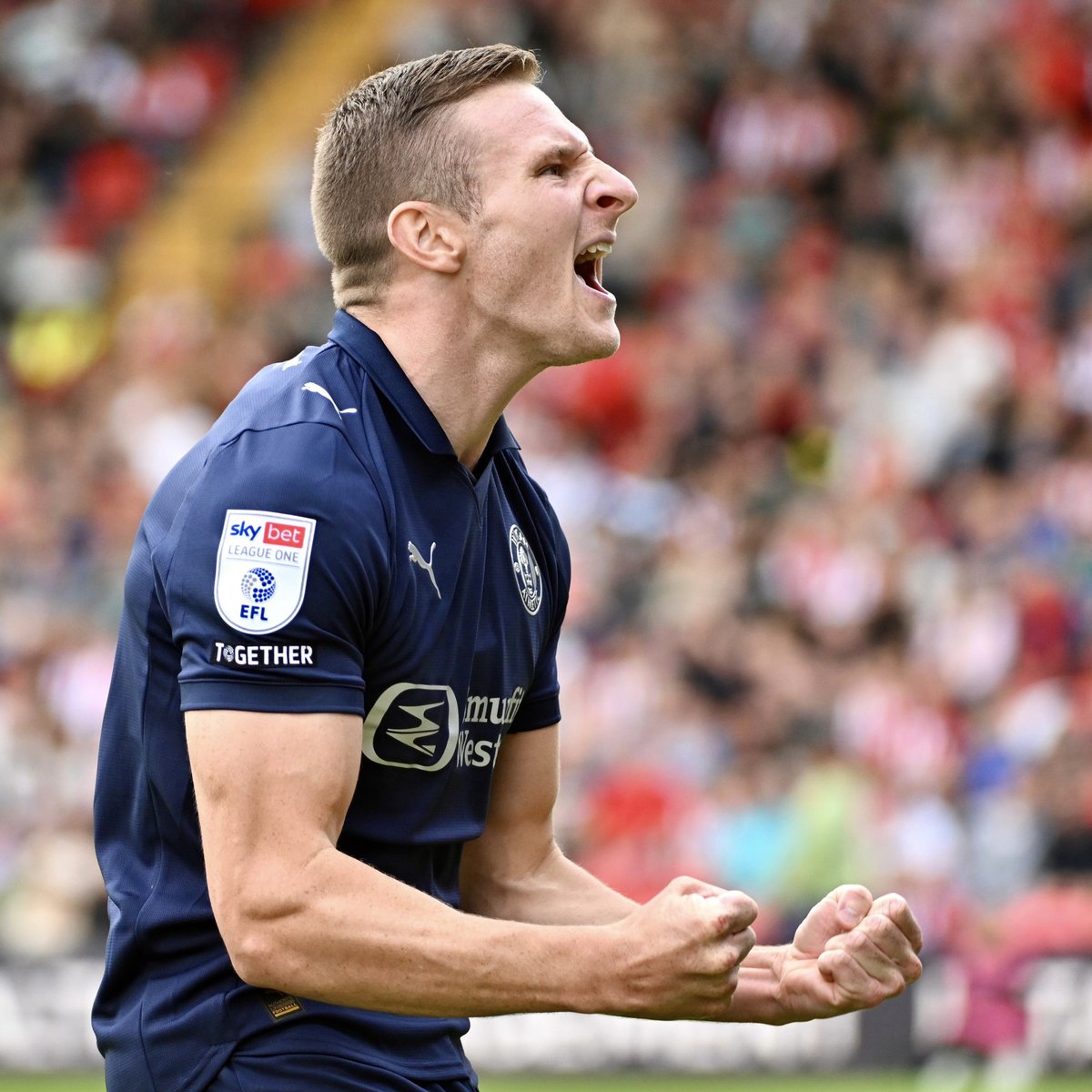 🦸 Super Sam Tickle 🤝 Super Paul Mullin! #wafc