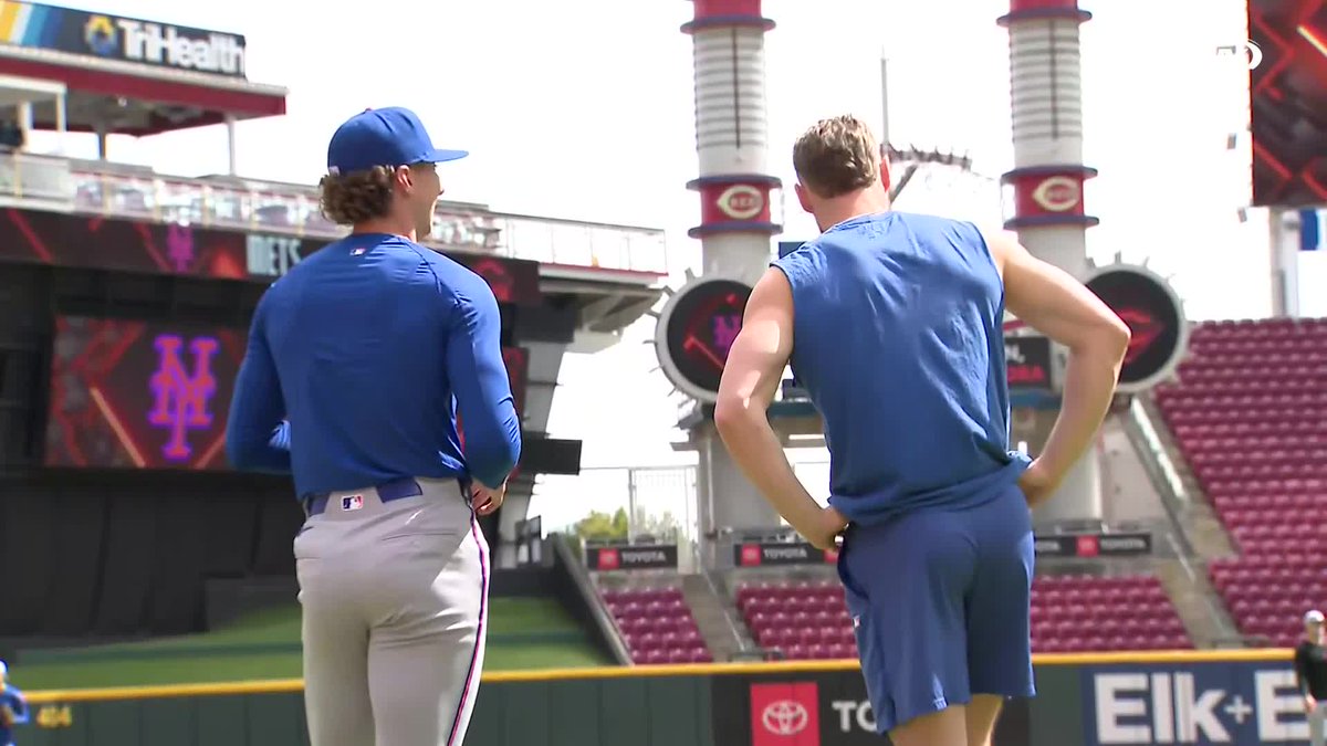 Brandon Nimmo 🤝 Brandon Sproat