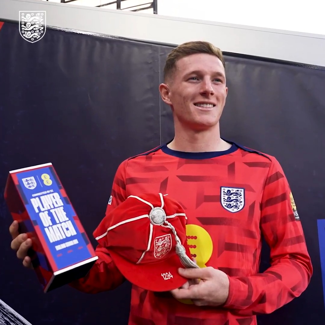Not just the legacy cap for Elliot Anderson 👀 Our debutant is your England Player of the Match connected by EE! 🤩