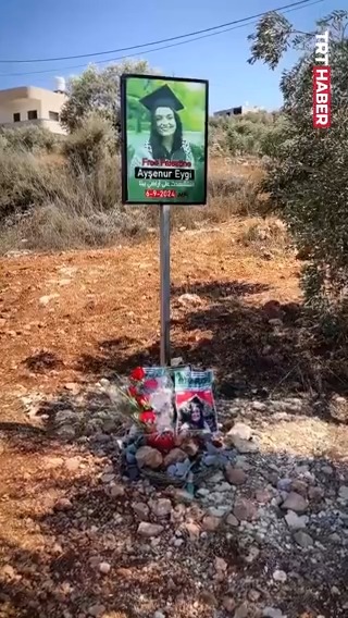 26 yıllık ömrüne sayısız iyilik sığdırmıştı Ayşenur Ezgi Eygi. Yardım için ne mesafe ne de engel tanıdı. Barışçıl bir gösteri için gittiği işgal altındaki Batı Şeria'da, bir yıl önce katil İsrail ordusu tarafından şehit edildi. Dünyanın gözü önünde, tam da bu noktada...