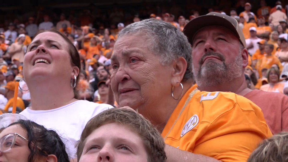 Some more tears for your timeline. Joey Aguilar's grandmother emotional after he throws a 53-yard TD to Mike Matthews. #Vols