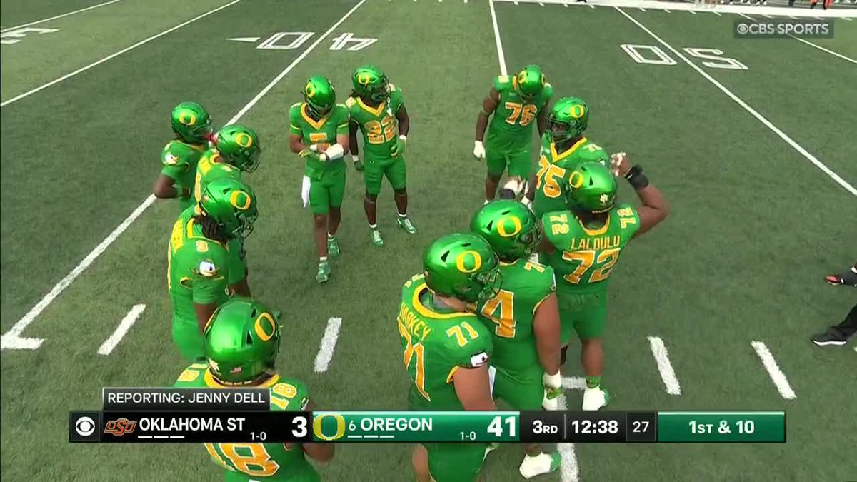 "His mentality comes from his dad." Jenny Dell with the story of Oregon Football QB Dante Moore and how being raised by a single father helped shape him as a person