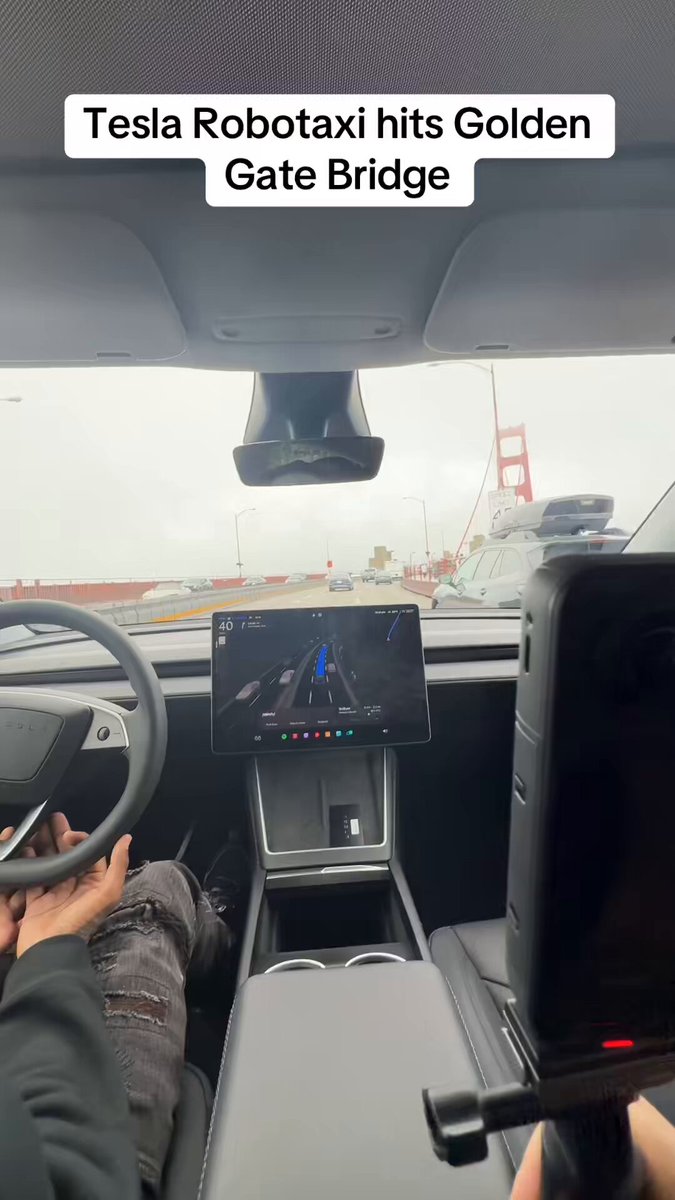 Tesla Robotaxi takes on Golden Gate Bridge