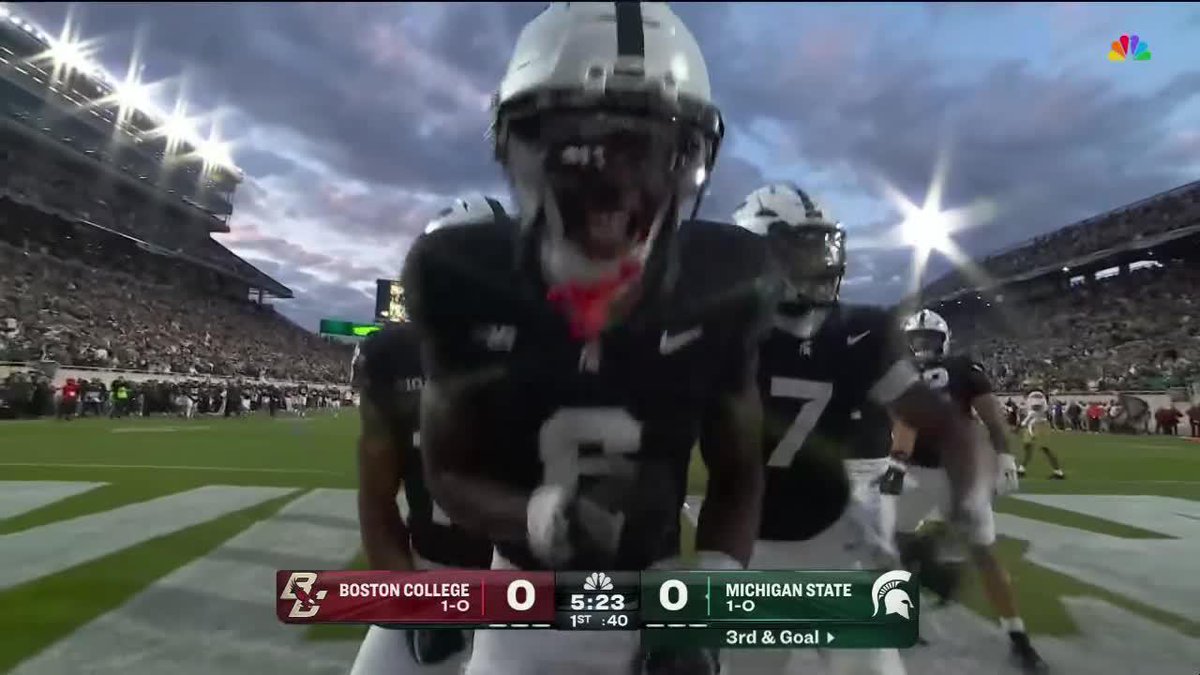 NICK MARSH 💥 Michigan State Football opens the scoring. 📺: NBC