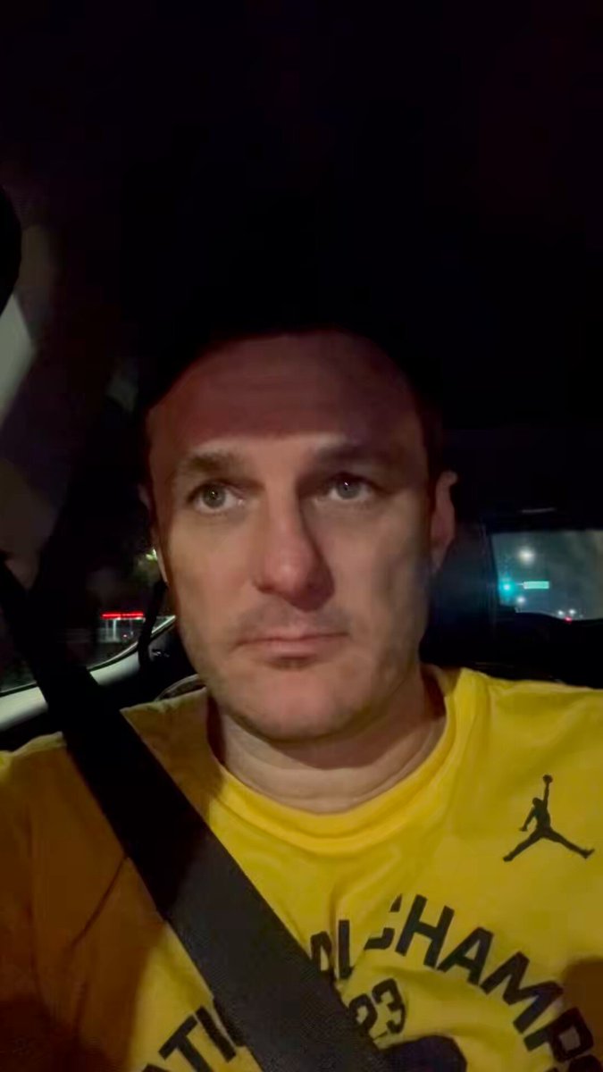 Michigan vs Oklahoma instant reaction I’ve lost my voice, I’m crazy tired, and I haven’t had any cell signal in 7 hours so I don’t know what the stats or analysis from other people is Off the cuff Yoder… Go Blue