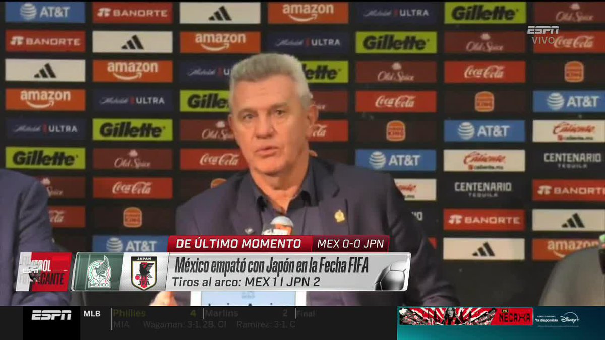 "NO FUIMOS SUPERIORES, TENEMOS QUE MEJORAR" 😓 Javier Aguirre fue el más autocrítico, tras no poder derrotar a Japón. 𝗡𝗼 𝘁𝗲 𝗽𝗶𝗲𝗿𝗱𝗮𝘀 𝗙𝘂𝘁𝗯𝗼𝗹 𝗣𝗶𝗰𝗮𝗻𝘁𝗲 𝗽𝗼𝗿 𝗘𝗦𝗣𝗡 𝘆 #𝗗𝗶𝘀𝗻𝗲𝘆𝗣𝗹𝘂𝘀. 📺
