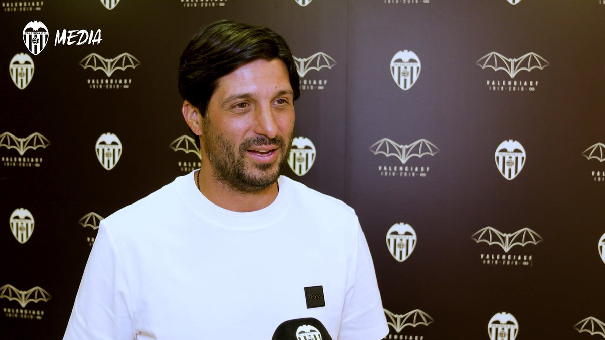 ๐ฌ โChoriโ Domรญnguez: โEs una enorme alegrรญa volver al Camp de Mestalla y ver a tantos amigosโ โก๏ธ El exjugador del Valencia CF disfrutรณ de la victoria del equipo ante el Getafe CF #ADNVCF ๐ฆ