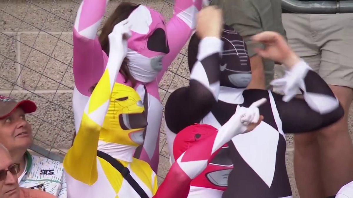 Just the Power Rangers singing Livinโ on a Prayer ๐ #RWC2025 #BBCRugby