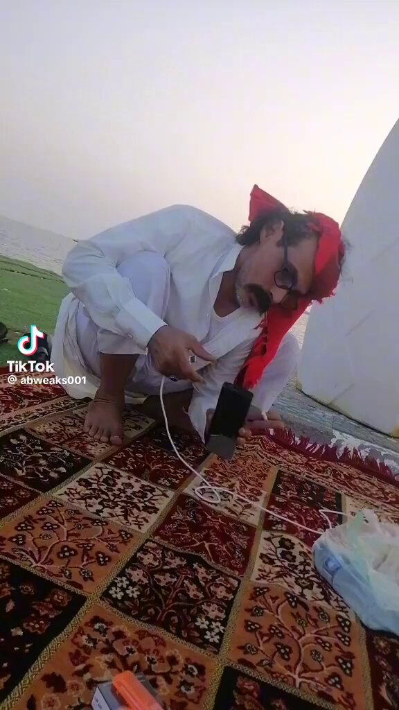 شغالين على مدار ٢٤ ساعة لإسعاد الجماهير
