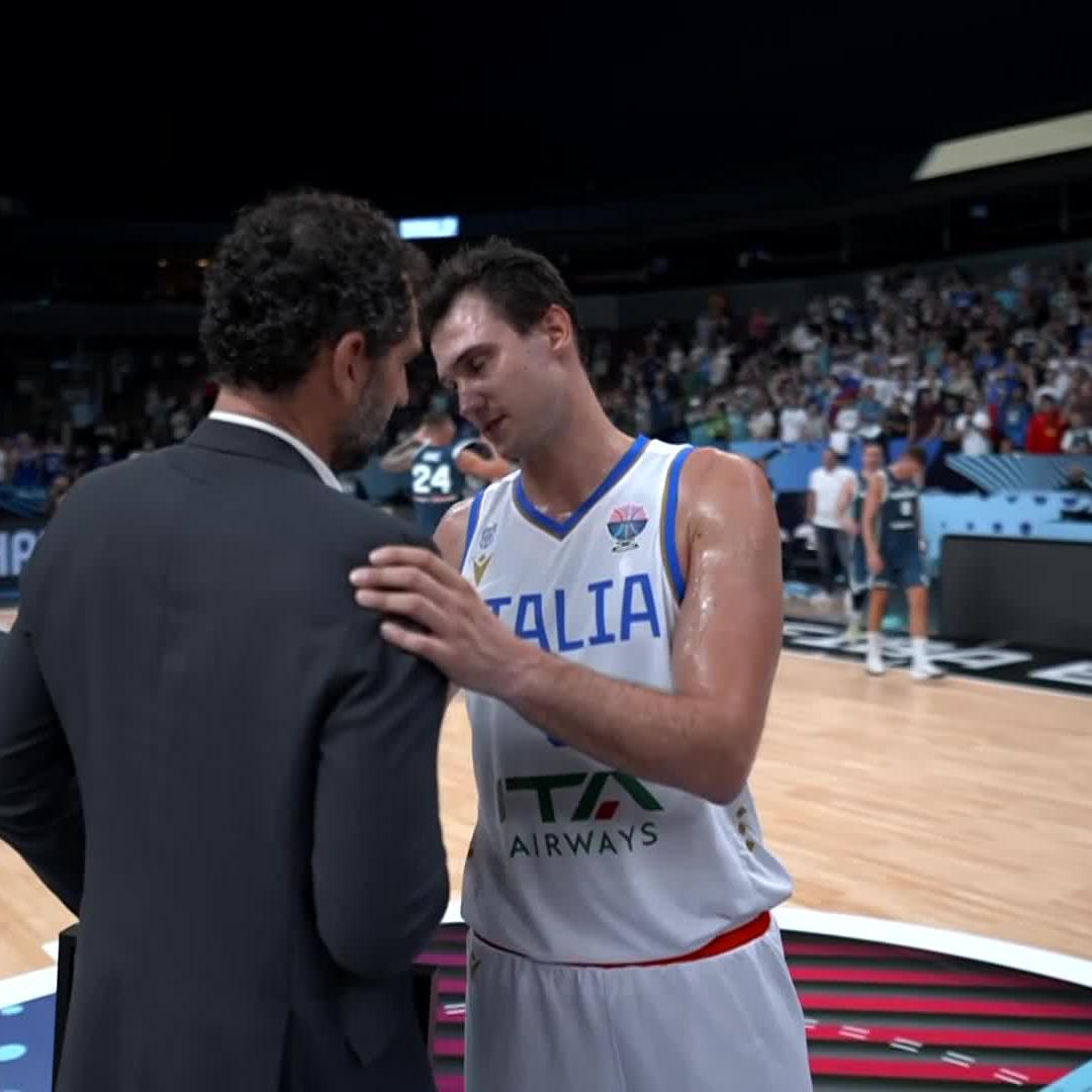 A true Italian legend. 🇮🇹 Danilo Gallinari was honored after playing his last game for the Azzurri. #EuroBasket | #MakeYourMark