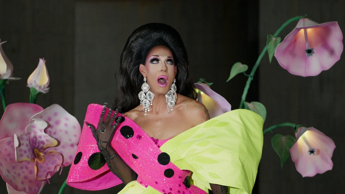 ELLA ESTÁ AQUÍ 👏🏼👏🏼👏🏼 ¡Satin Greco! Y que no te lo cuenten 💋 ✨ Directo #DragRaceEs ▶️