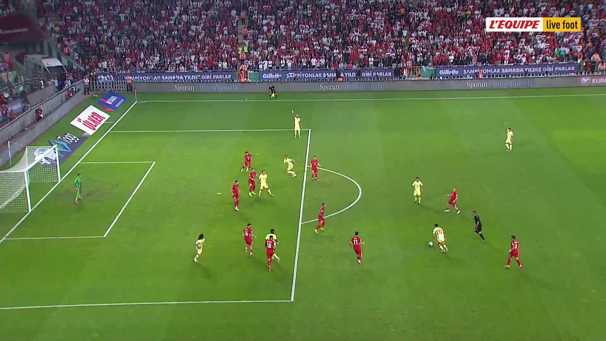 🪄 𝗟𝗘 𝗙𝗢𝗢𝗧𝗕𝗔𝗟𝗟 𝗘𝗦𝗧 𝗦𝗜𝗠𝗣𝗟𝗘 𝗔𝗩𝗘𝗖 𝗣𝗘𝗗𝗥𝗜 🇪🇸. 🤩⚽️ L’Espagne ouvre le score en Turquie 🇹🇷. 🎥 L'Équipe